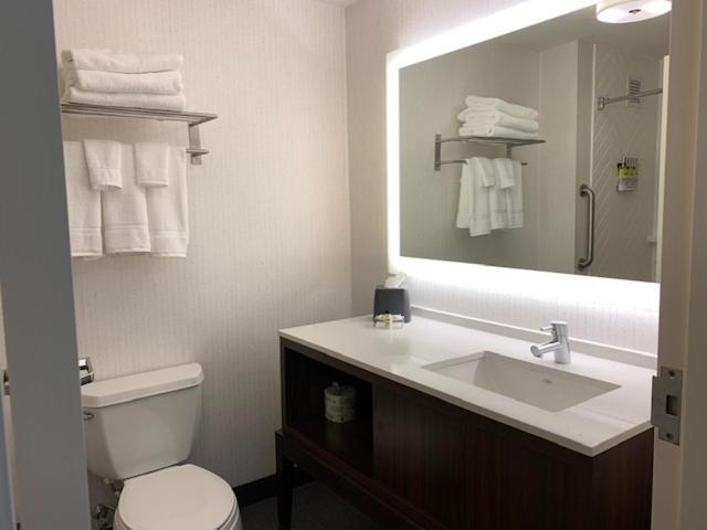 Holiday Inn - Cheshire - Southington By Ihg Экстерьер фото