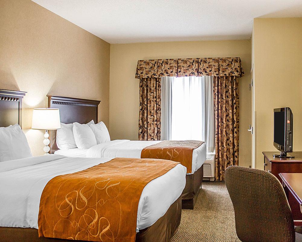 Holiday Inn - Cheshire - Southington By Ihg Экстерьер фото